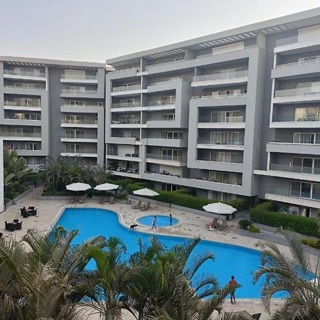 Parkside Boutique 3 Bbr Serviced Apartment - Ocean Blue - Near Airport Caïro Buitenkant foto